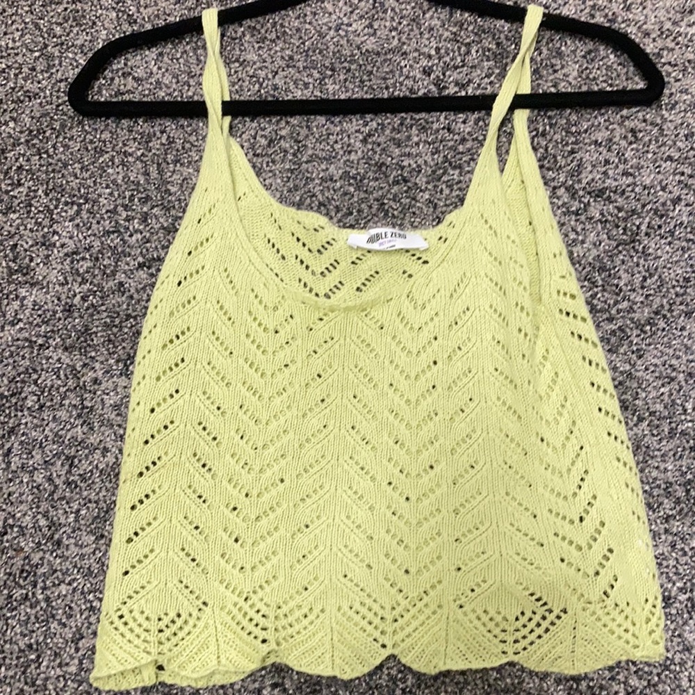 Crop top